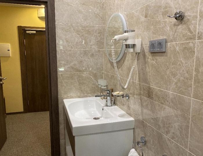 Делюкс (без балкона) Крона - Курорт «Ерино»